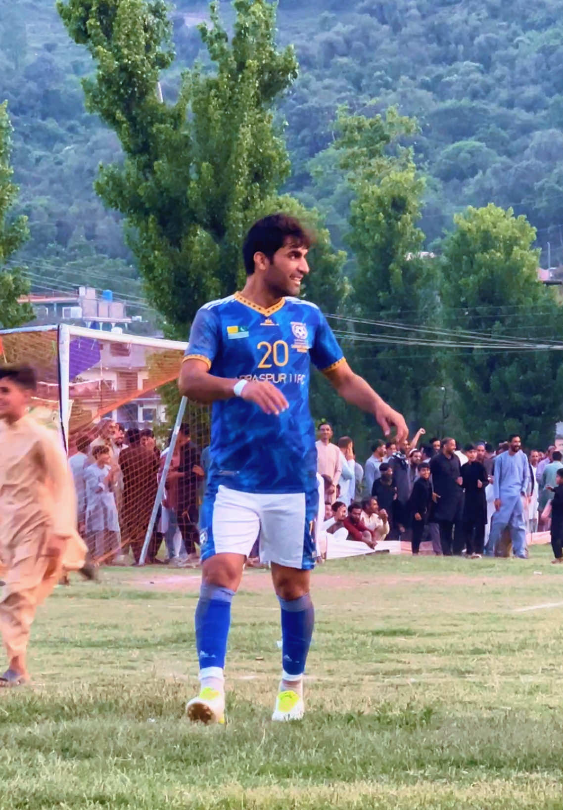 Goal celebration ❤️⚽️  #creatorsearchinsights #CreateWithEffects #viralvideo #unfrezzmyaccount #football #war #goals @TONI🎱 @peersaab146 @😎!!_Gudaiii_!!👻 @» S A ق i i  jr « @❤️  C O L L E G i i ❤️ @❤️Raza 🫴Jani❤️ @Arif khan @🌟Atif Jr 🌟 