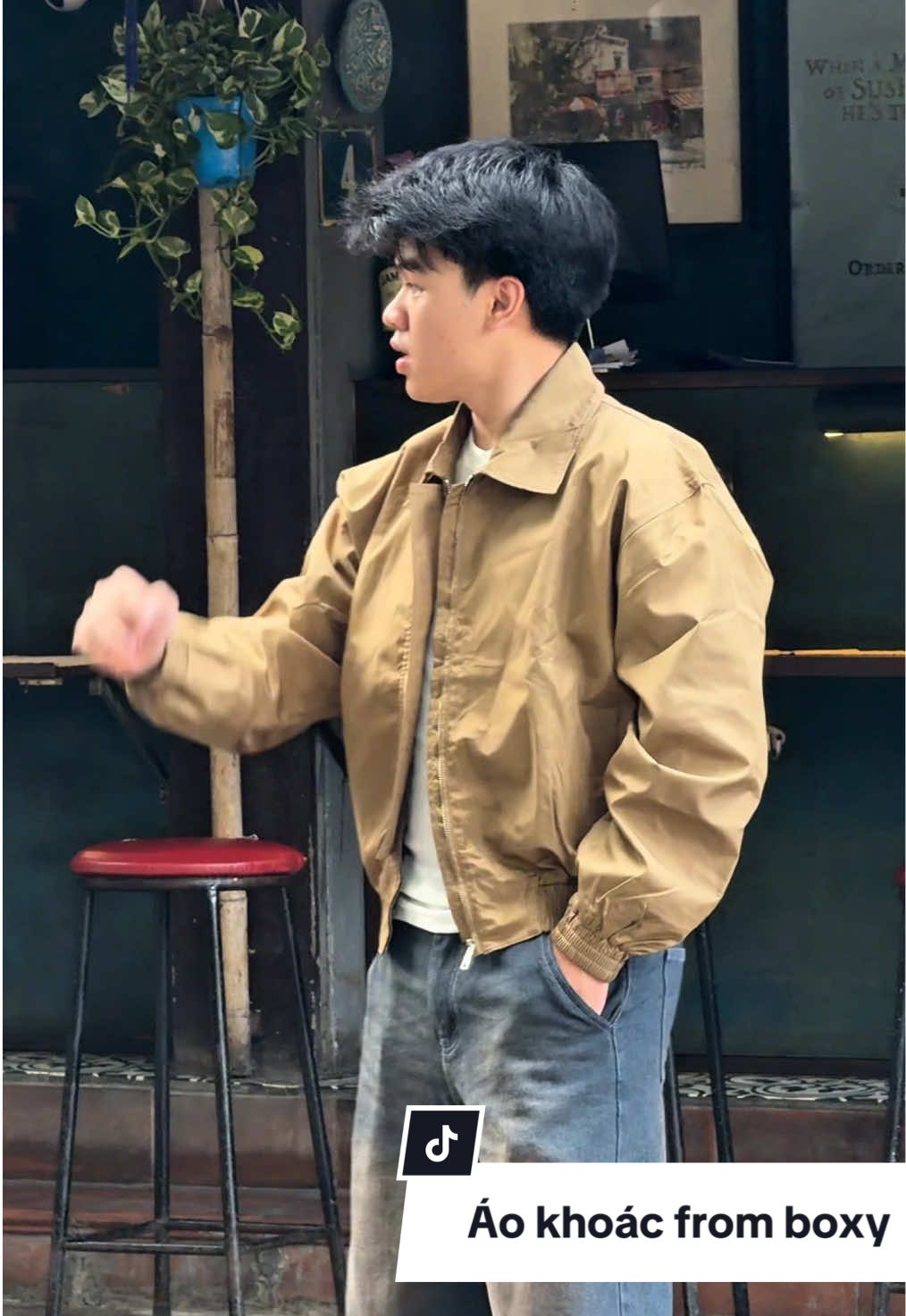 Má chắc đây là chiếc áo khoác t thấy ưng nhất trước giờ 👕🔥 #áokhoác #aokhoac #aokhoacboxy #aokhoacfromboxy #reviewthoitrang #goclamdep #dungmet65 #pcracademy 