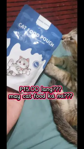 Tuna Wet Food Pouch for Cats – Affordable Nutrition at ₱15.00 Only! Bigyan ng masarap at masustansyang pagkain ang iyong pusa sa abot-kayang halaga! Ang Tuna Wet Food Pouch ay espesyal na inihanda gamit ang tunay na lasa ng tuna na siguradong magugustuhan ng iyong alagang pusa. Key Benefits: Rich in Protein: Tumutulong sa pagpapatibay ng kalamnan ng iyong pusa. Hydration Support: Bilang wet food, ito ay nagbibigay ng dagdag na likido upang maiwasan ang dehydration. Easy to Digest: Malambot at madaling nguyain – perpekto para sa mga kuting at matatandang pusa. Tasty and Appetizing: May natural na tuna flavor na nakaka-engganyo kahit sa pihikang kumain. Budget-Friendly: Sa halagang ₱15.00, makakabigay ka ng premium care sa iyong pusa nang hindi nabubutas ang bulsa! Ideal ito para sa pang-araw-araw na pagkain o bilang espesyal na treat sa iyong fur baby. Siguraduhin lamang na isama pa rin ang malinis na inuming tubig at balanseng pagkain para sa mas malusog na pangangatawan.