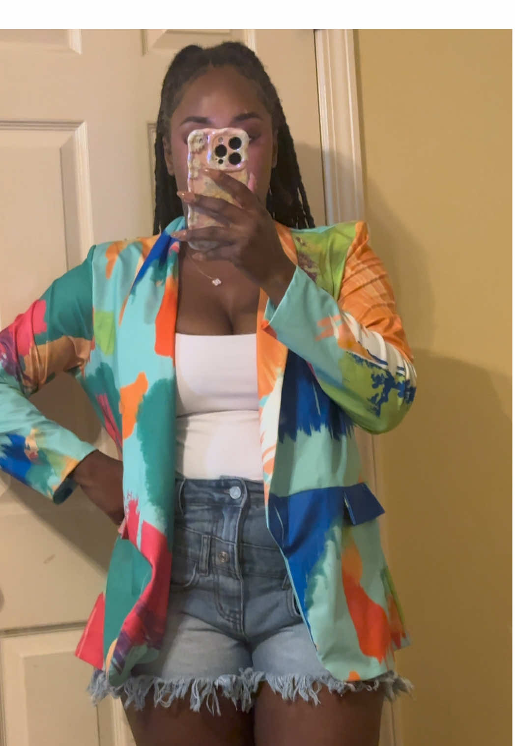Spring is here 💕 #blazer #springstyle #printedcoat #fashioninspo #casualfit 