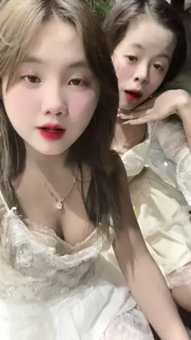Anh chọn ai 🤖 