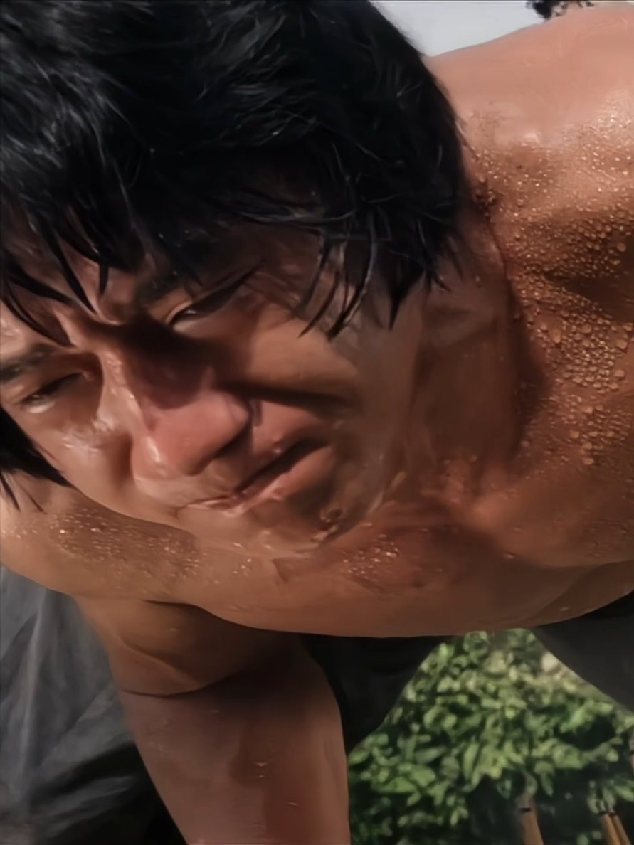 so tough ☠️👑#jackiechan #hongkong#china#legend#成龙#dragon#foryou#fypシ゚ #training#strong#jackie 