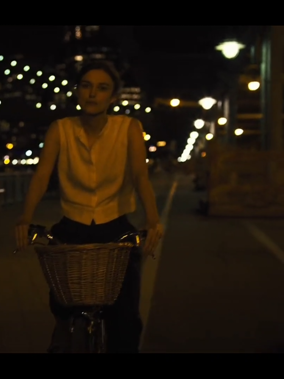 Begin Again (2013) #keiraknightley #adamlevine  #markruffalo #jamescorden #haileesteinfeld #musicalmoviesongs #movieclips #moviescene #loststars 