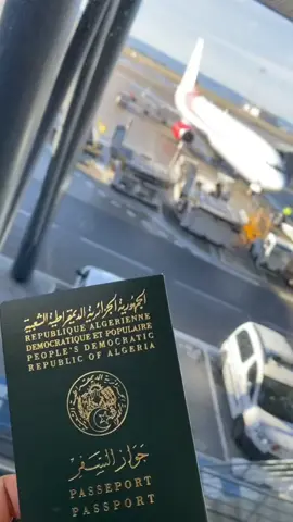 ‏‎هناك شعور يمر على الشخص، يجعله بحاجة إلى الإبتعاد عن الوطن والأصدقاء وكل من حوله، يشعر أنه بحاجة إلى السفر لوحده ليستقر داخلياً.#الشعب_الصيني_ماله_حل😂 #السفر #