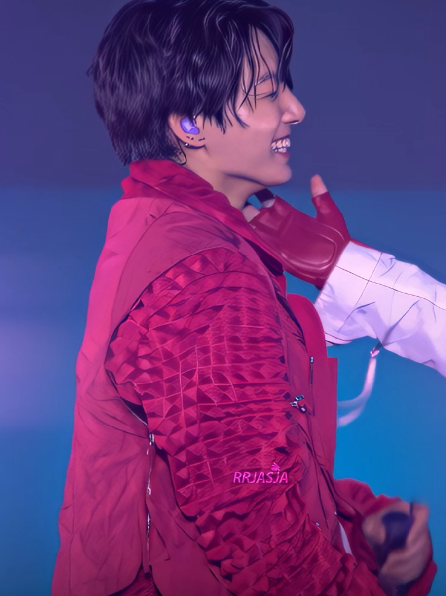 im obsessed with this man #jungkookedits #jungkookstans #jeonjungkook전정국  clips by Madara