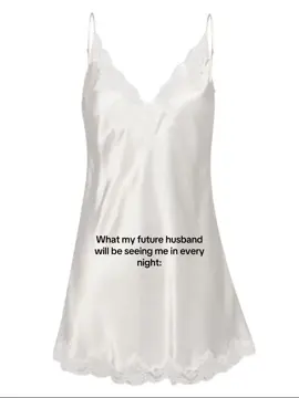 #fyp #imjustagirl #dresses #designer #viralvideos #husbandwife #night #sleep #moda 