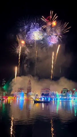 Ở Phú Quốc ngày nào cũng được ngắm pháo hoa ❤️🎇🎇🎇#phuquoc #grandworldphuquoc #phaohoa #2025 