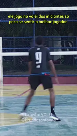 qual graça tem o avançado jogar no volei dos iniciantes? Cupom Growth: VOLEI #volei #volley #voleibol #volleyball #volleyballworld 