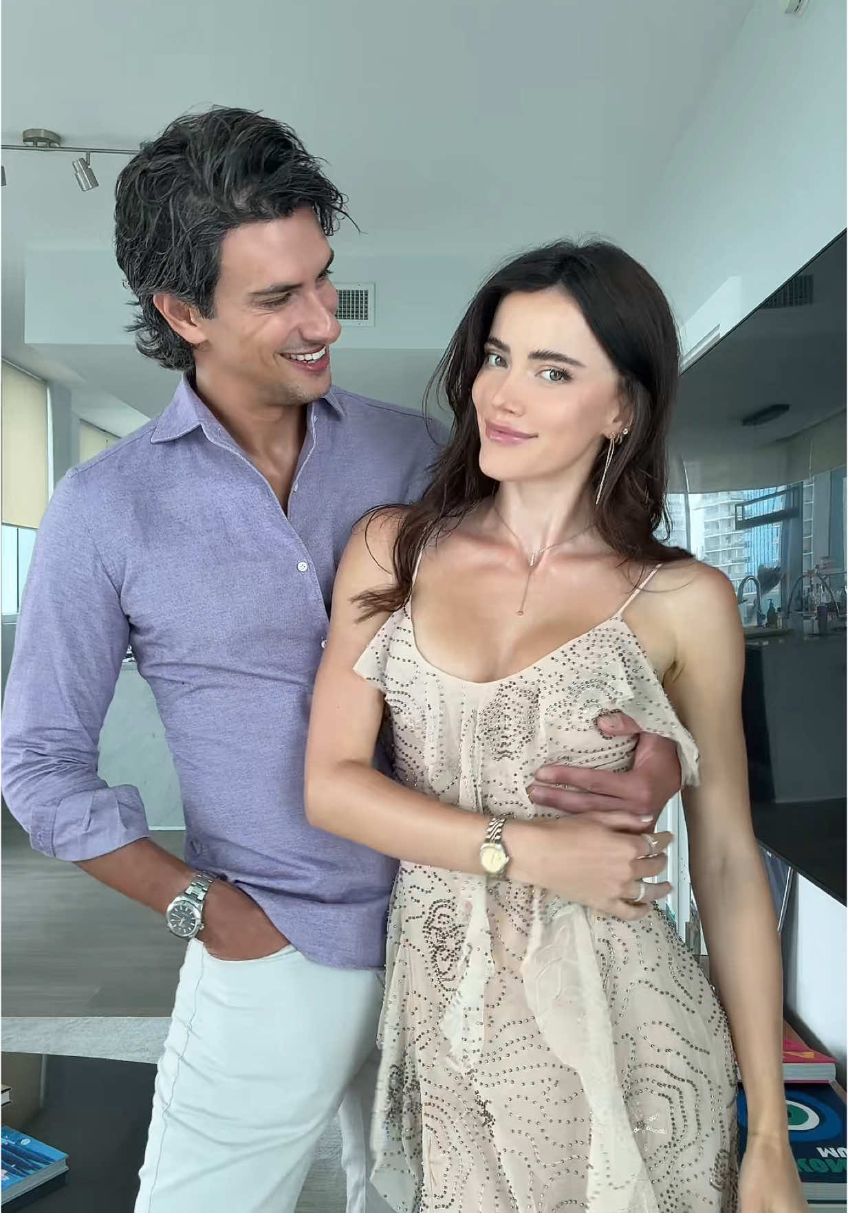 Quick little outfit check 🫶🏻 #miami #ootdinspo #coupleoutfits 