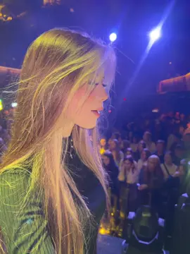 эксклюзивный контентик с концерта  в тгк «я антон»❤️❤️