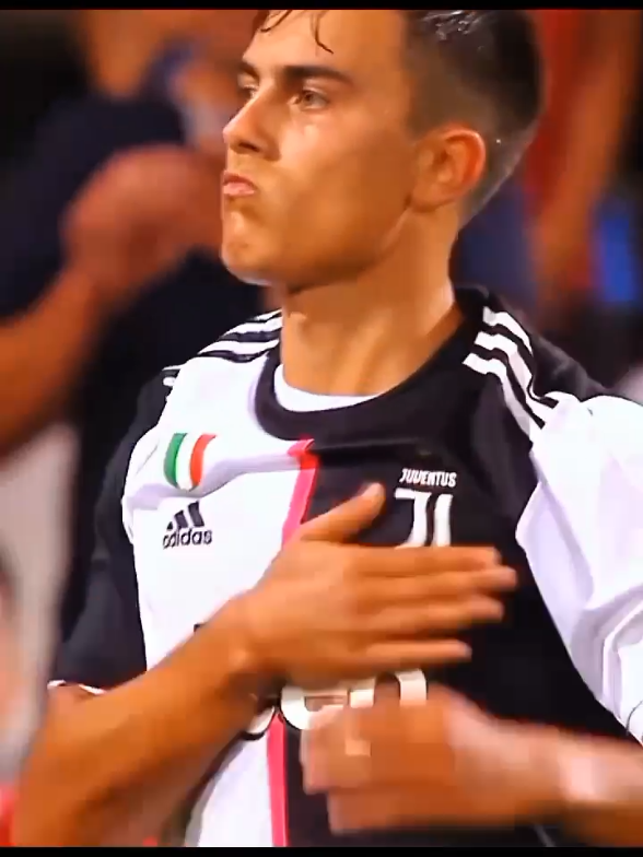 Golden boy 🥰 #Dybala #PauloDybala #DybalaSkills #FootballEdit #SoccerEdit #DybalaMagic #FootballStar #Argentina #Juventus #Roma #FootballFans #Futbol #SkillKing #SportsEdit