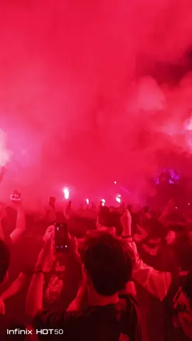 menyala di arena 🔥  #cikarang #supermenisdead #rebellionrose #Sid #konsercikarang #aeonmallcikarang #cikarangpeople #waktunyaberpestaria #cikarang 