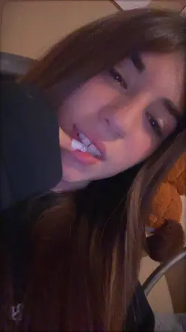 Chi è in grado di ad aggiustare il mio cuore spezzato , prima amato e poi disprezzato 🤷🏻‍♀️#perte #videoviral #2010 