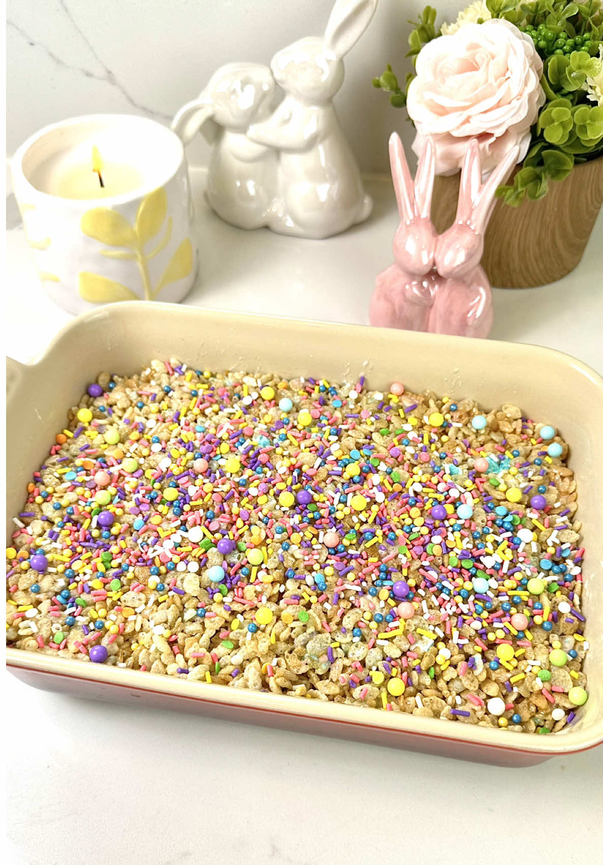 Peeps Rice Krispies recipe! 🐣✨ this easy desert idea is so good especially if you love Peeps! super quick and easy treat to make! Ingredients: - Peeps - Rice Krispies cereal - Butter - Sprinkles Recipe: - Place all ingredients in a greased pan. - Bake at 350F for 10 minutes, or until Peeps Marshmallows are melted. - Remove pan from oven, mix together all ingredients, then let it cool. - Add sprinkles and serve! #peeps #ricekrispies #peepsricekrispietreats #EasyRecipes #ricekrispytreats #treats #Recipe #baking #cooking #dessert #springtreat #ricekrispietreats #easterdessert #dessertideas #easytreats #food #viral #fyp #foryou #asmrsounds #asmr #restock #restocking #spring #springbaking #satisfyingsounds #satisfyingvideo 