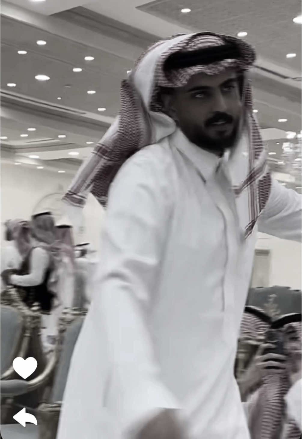 عاش خلودي 🕺🏽🕺🏽#خلودي25 #خلودي_25 #CapCut #power #سنة_الملك25 #زواج_ازم