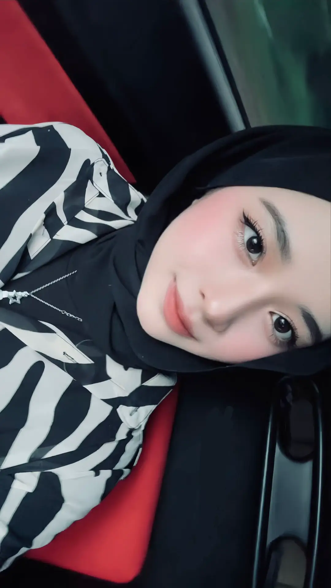 mmuahh