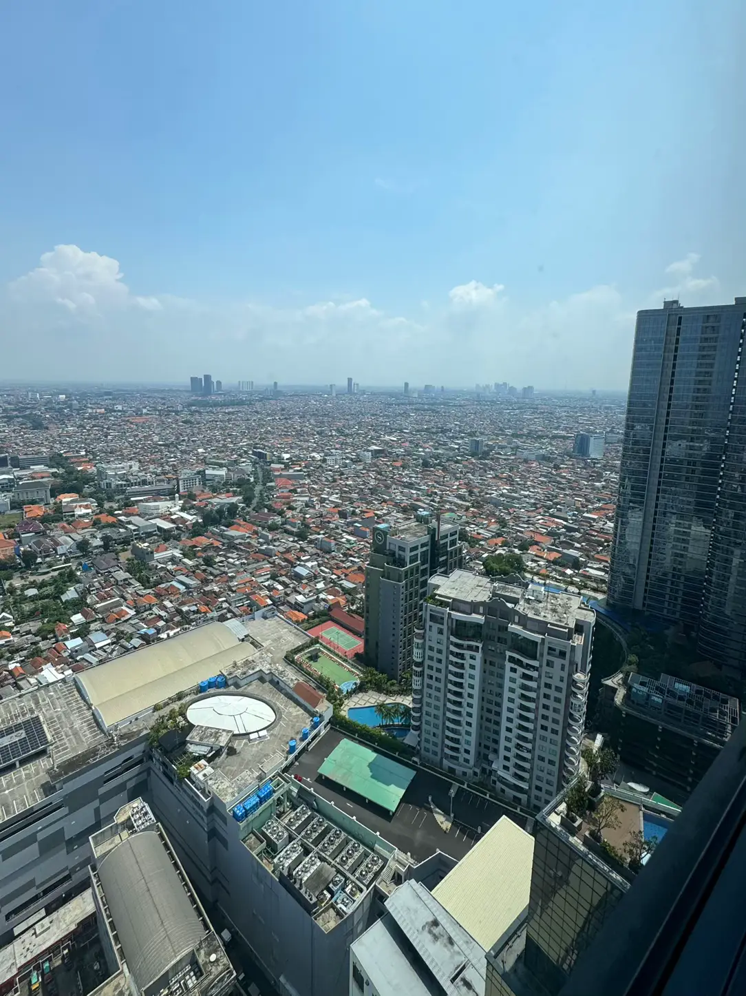 #surabaya #staycation #hotelsurabaya #apartemensurabaya #tunjunganplaza #surabayatiktok #citylight #citylights #surabayaterkini #surabayahits #surabaya24jam #surabayapusat #fyp 
