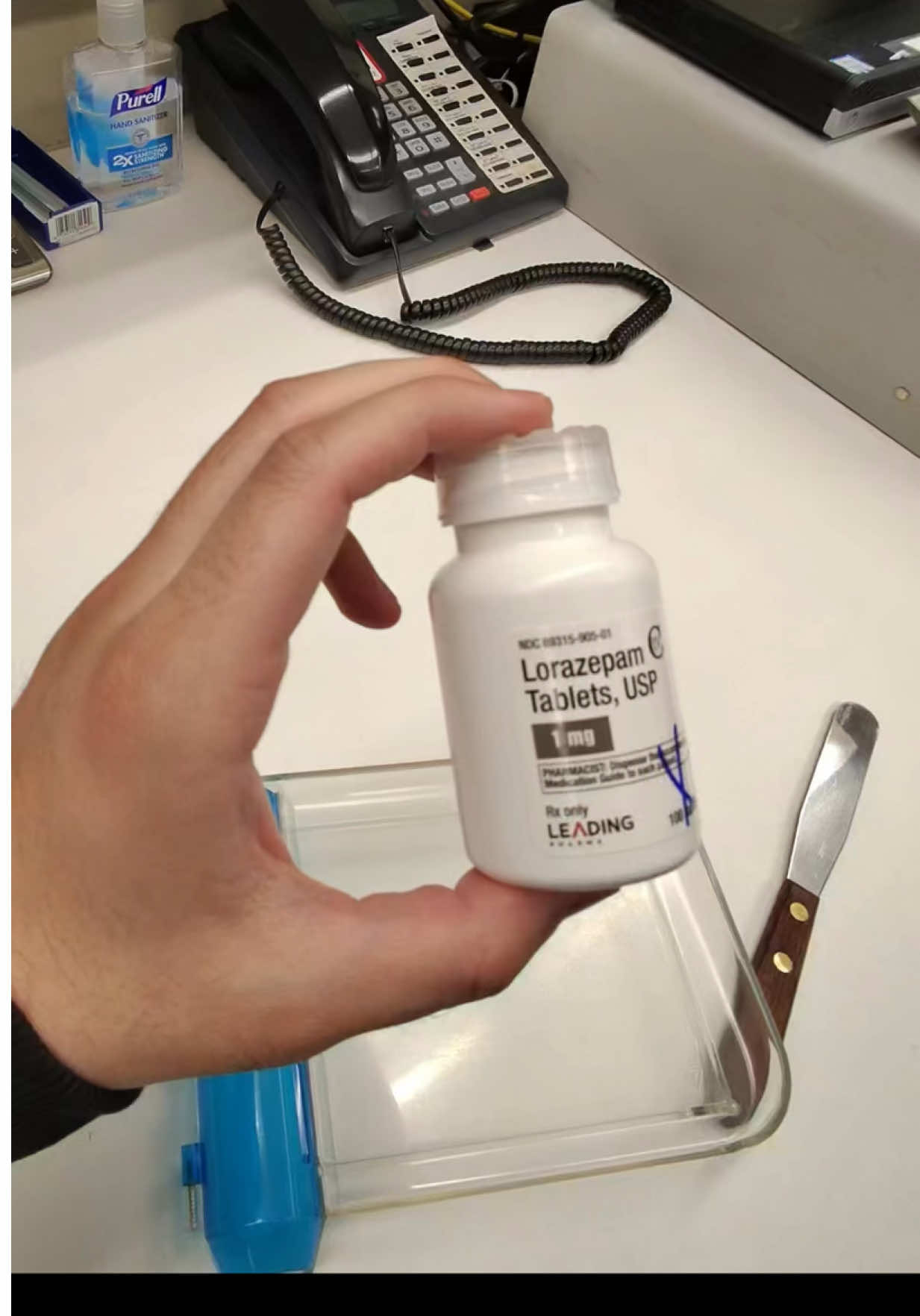 POV: You’re picking up lorazepam and your pharmacist gives you that look. Fast relief — but taper like your brain depends on it 💊 🧠  #pharmacist #pharmacytechnician #pharmacy #pharmacytiktok #MentalHealth #addiction #medicine #doctor #healthcare #medical