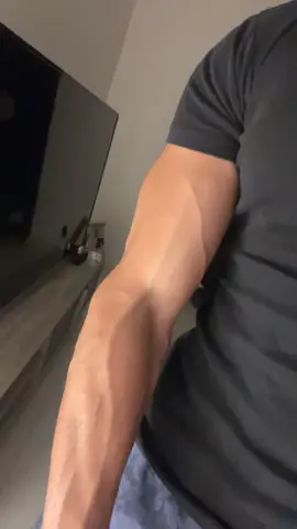 #LearnOnTikTok #gymmotivation #music 