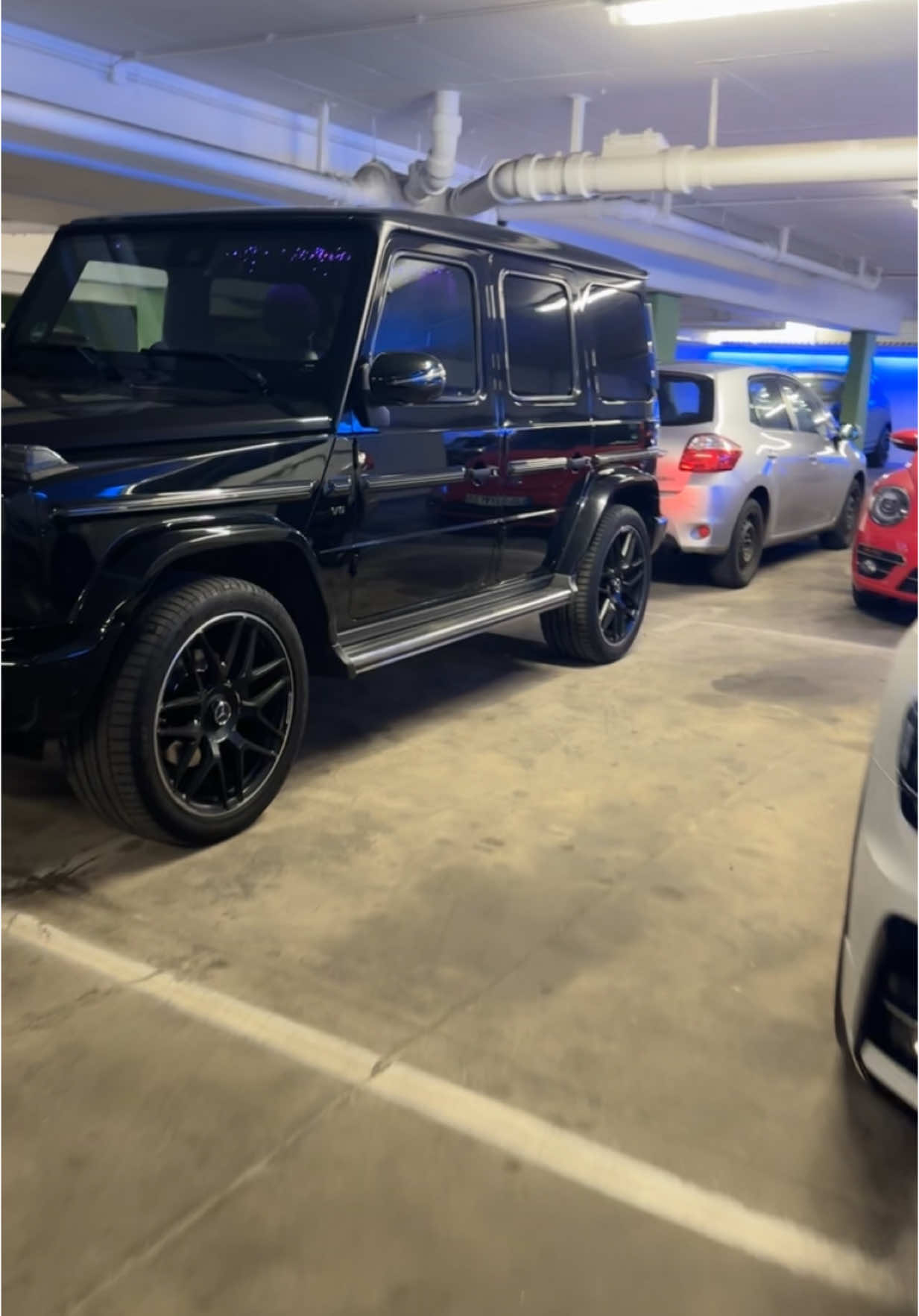 Nassauische Straße 13, 10717 Berlin #susubeautylife #berlin #hairandbeauty #kudamm #extension #haarverlängerung #tapeinectenison #tapeinectenison #Vlog #beauty #beauty #hair #18 #selbständig 