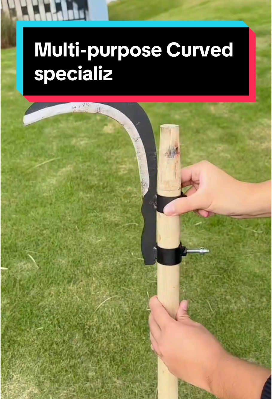 Maghanap lamang ng isang stick at ilakip ito, madali mong mai-prune ang mga sanga sa hangin, at gupitin ang damo nang hindi yumuyuko#Multipurposescythe#Mgakutsilyongpruningsamataasnaaltitude#Betelnutkarit#Mgakagamitansabukid#Mgautilitynamaymataasnapagganap