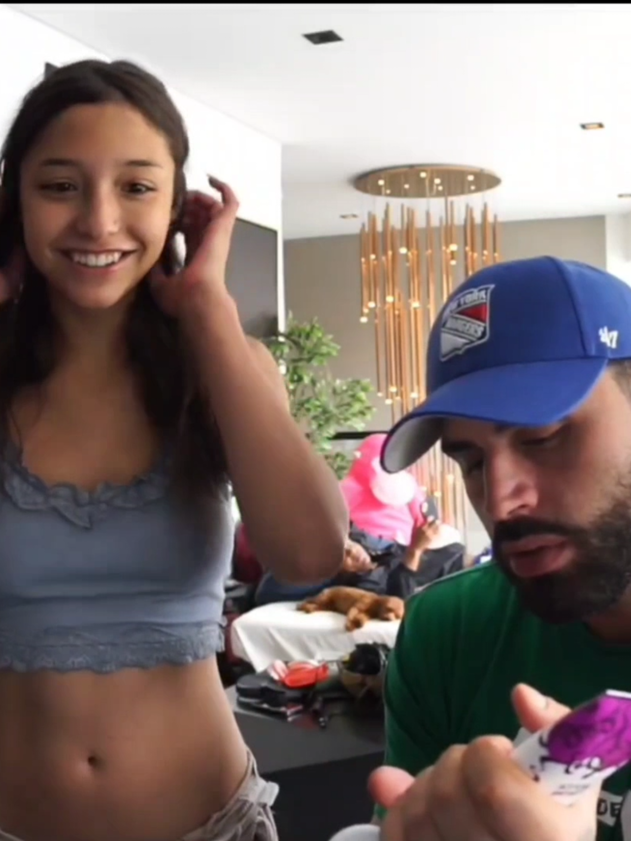 zherka desktop stream with layla #streamer #irlstreaming #zherka #jonzherkaclips #clips #streamclips #gel #laylajenner 