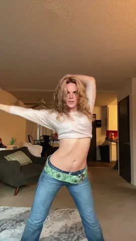 Just playing around 🥰 #shakira #rihanna #britneyspears #britneyspearsbiopic #biopic #auditions #britneyspearsfan #dancer #casting #danceaudition #popstars #britneyspearstiktok #britneyspearsedit #britneyspearschallenge #hiphopdance 