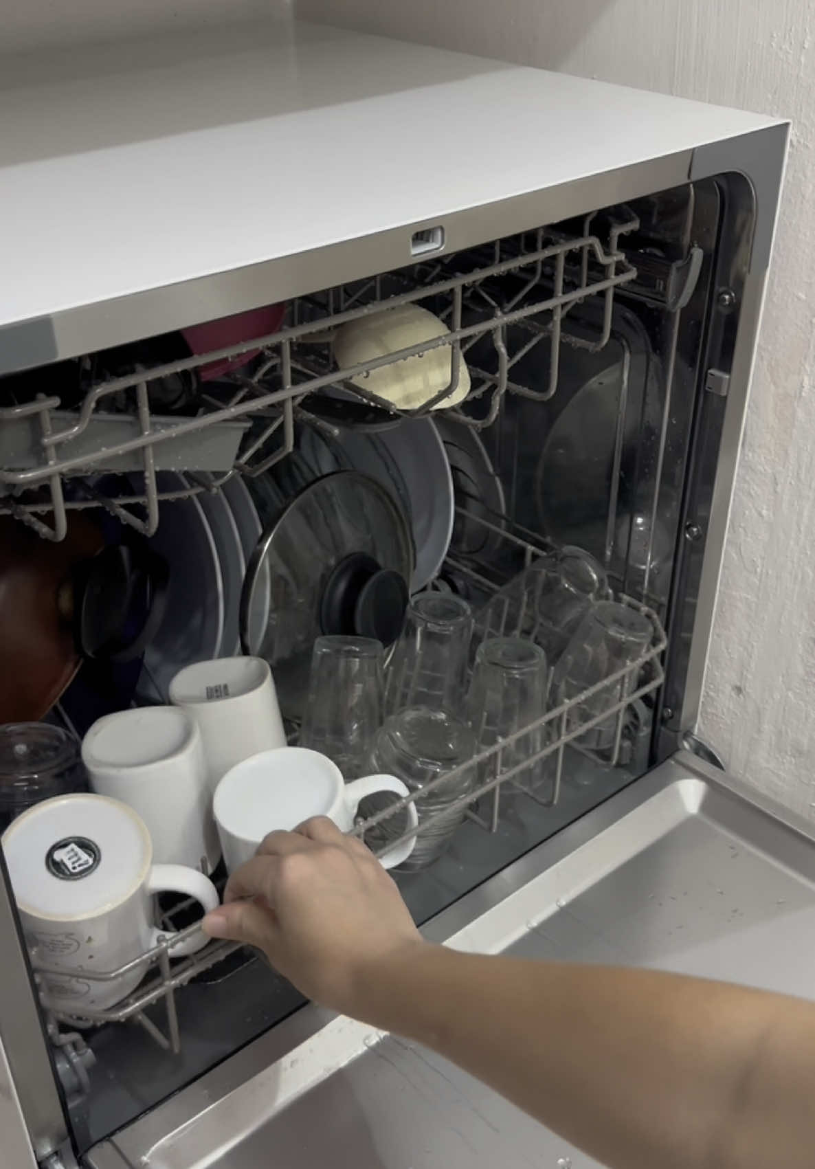 Primeira vez usando lava louças midea 8 serviços  #lavalouçasmidea  #lavalouças8serviços 