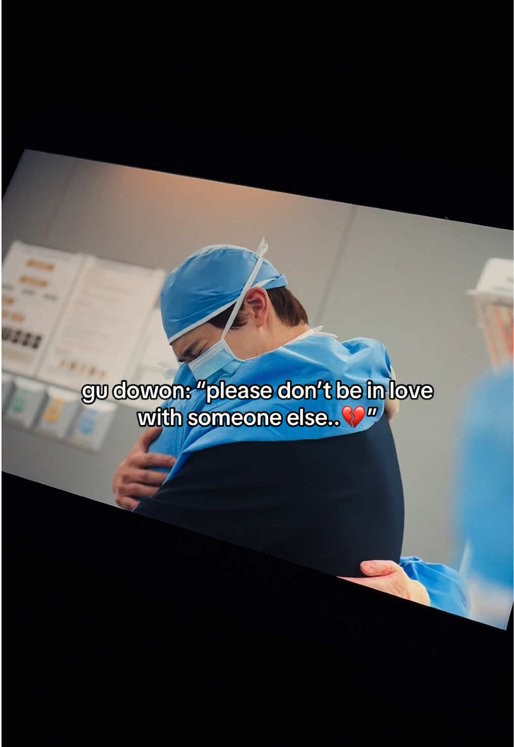 waktu bagian dowon cemburu🤭 #kdrama #residentplaybook #residentplaybookkdrama #goyounjung #jungjoonwon #kangyooseok #kimejun #hospitalplaylist #hospitalplaylist2 #kdramalover #foryou #fyp #tiktoktainment #bahastontonan 