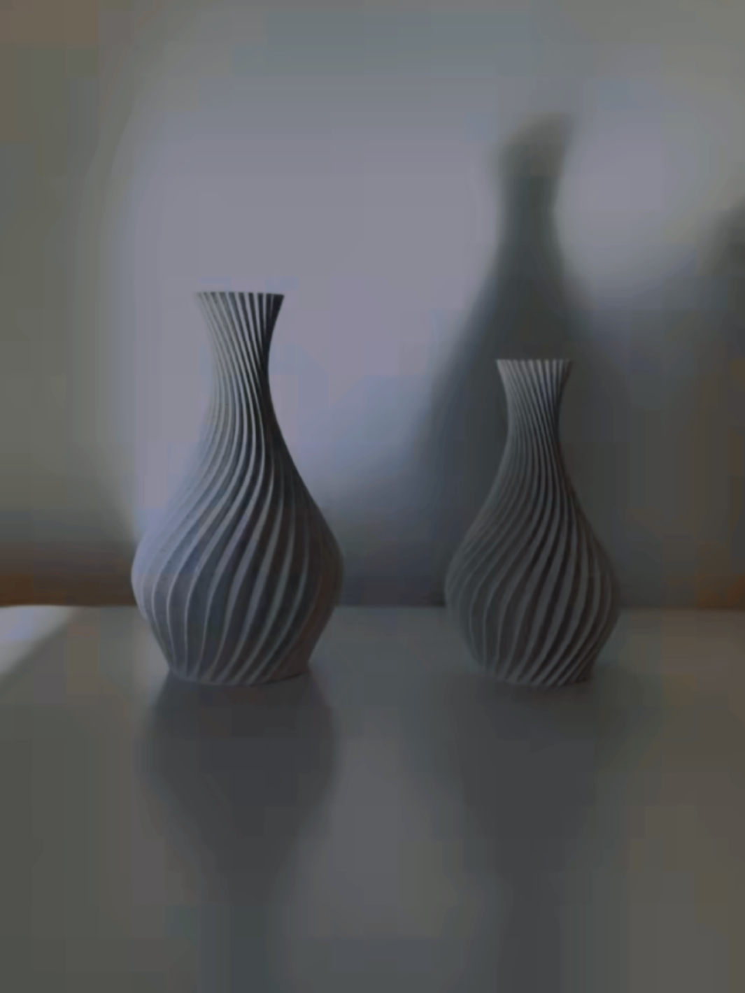 Confira Kit 2 Vasos Decorativos em Espiral  - Varias Cores com 42% de desconto! Somente R$19,10 - R$27,67. Encontre na Shopee agora!  https://s.shopee.com.br/BGyeoc38Y