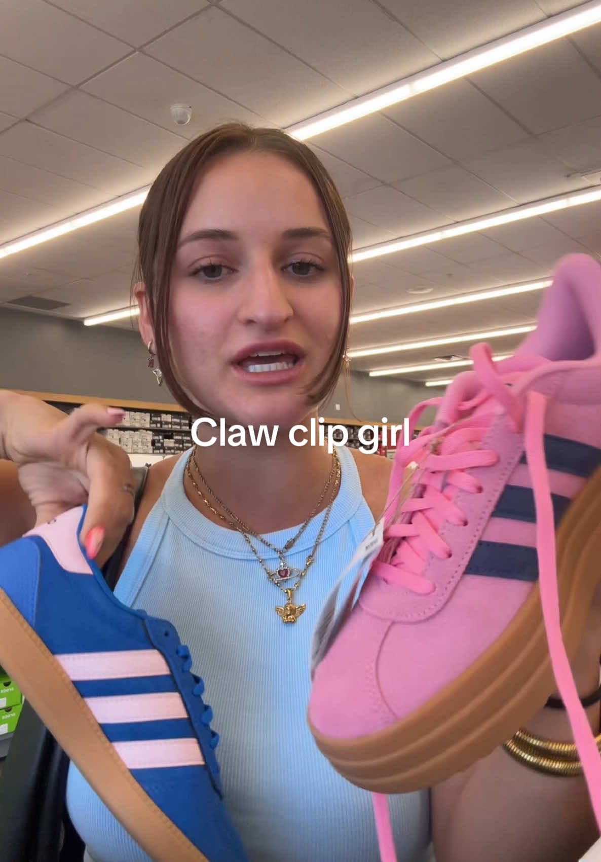 “Wait you’re claw clip girl” I LOVE YOU 