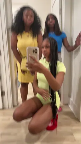 #prettygirls 