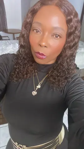 On my way to my first show of the weekend in LA,I’m so ready to light that stage up 🔥🔥🔥🔥