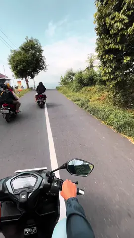 Singkat, padat, berangkat  #capcut #fypシ゚ #cinematic #sunmori #vario #psknmtc 