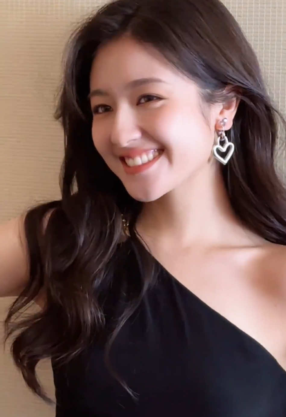 Xinh đẹp, vui tươi và thanh lịch #lýlanđịch #lýlanđịch_lilandy_李兰迪 #thienhamynunhieuvoke 