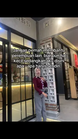 Kan gak  adil jadinya , cewek semendiri ini dapat cowok yang suka bantu cewek sana sini dengan alasan kasihan fyp fyp fyp just konten