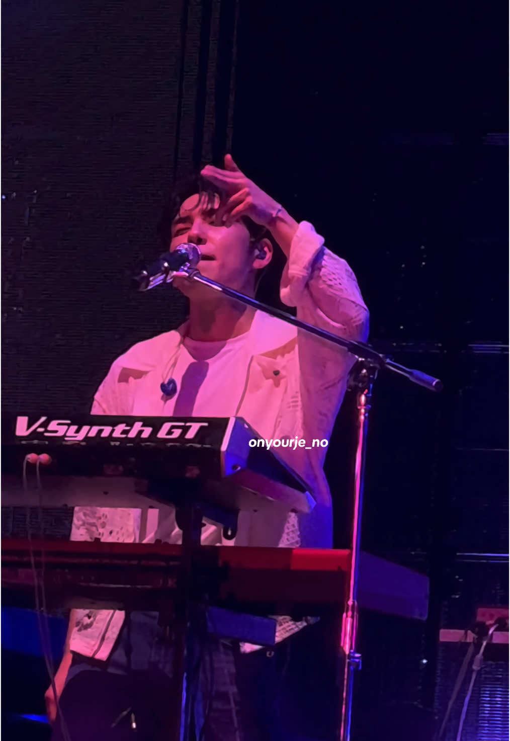 Wonpil potong keramik jam 10 malem 😚😉🫵 #day6 #day6concert #wonpil #day6foreveryoungtour 