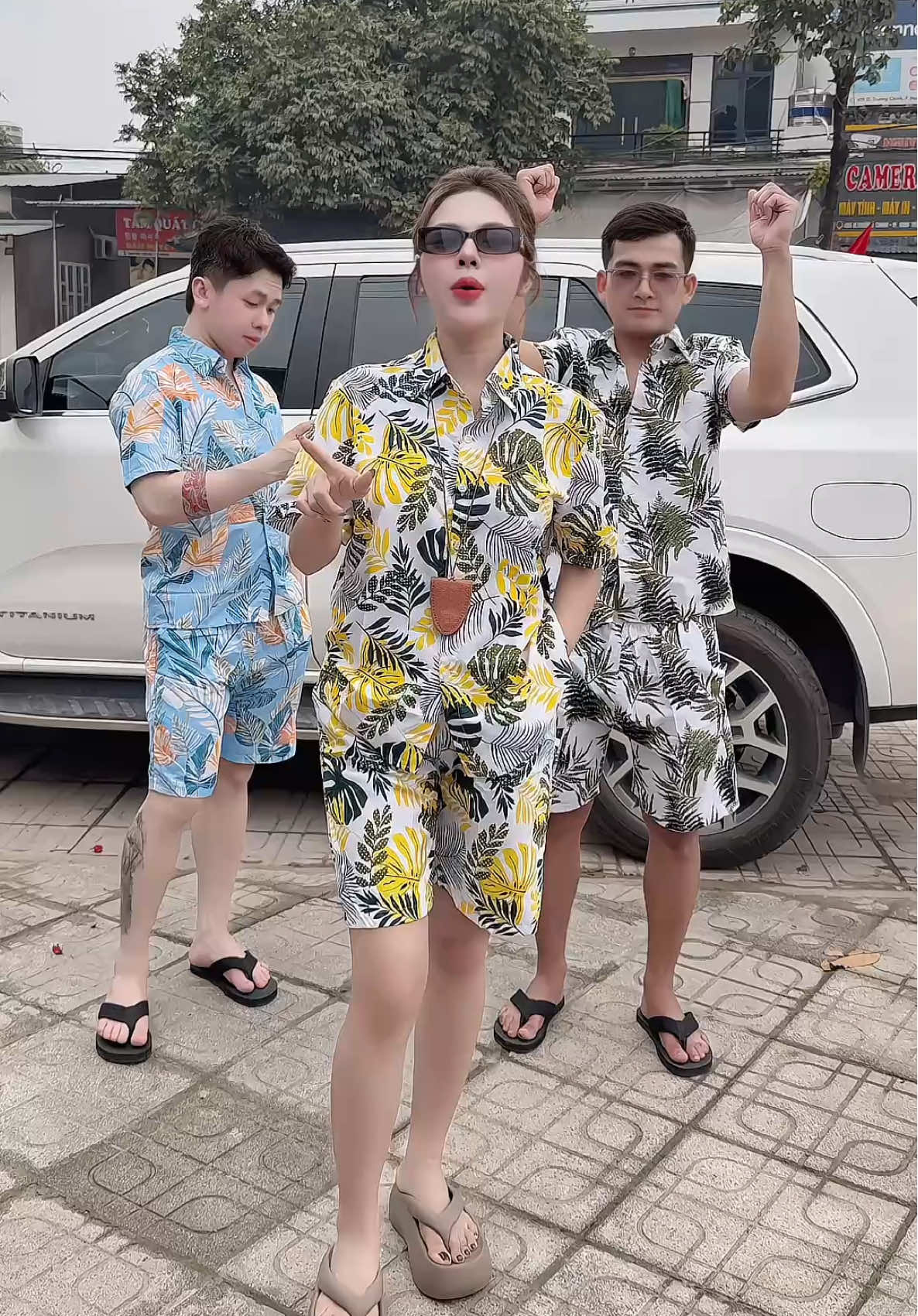 Đồ hoa lá đi biển, đi du lịch gia đình, đi chơi cùng đội nhóm #dodibien #doboxinh #dodoi #dobonamnu #dobo 