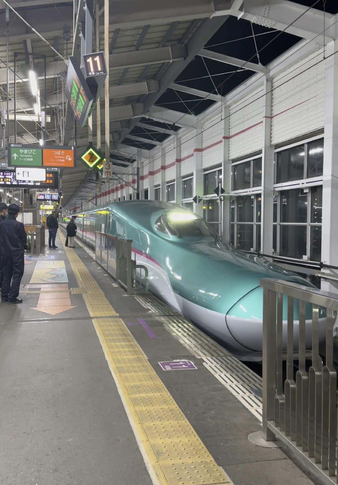 TOHOKU SHINKANSEN, Untungnya pas ke tokyo naik yang yamabiko, kalo naik yang hayabusa 60  takut ketemu mbak yuzuki onodera didalam gerbong😬💣🧨 #shinkansen #bullettrainexplosion #tohokushinkansen #hayabusa60 #yamabiko #fyp #新幹線 #keretacepat #whoosh #