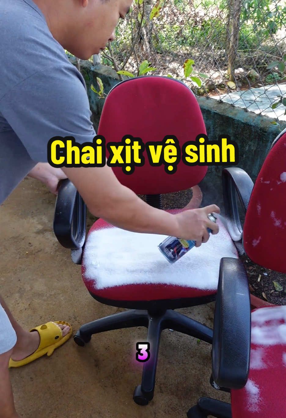 Chai xịt vệ sinh mũ bảo hiểm, ghế văn phòng… #realtientran #review #xuhuong 