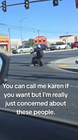 Vegas is so dangerous driving!#vegasdrivers