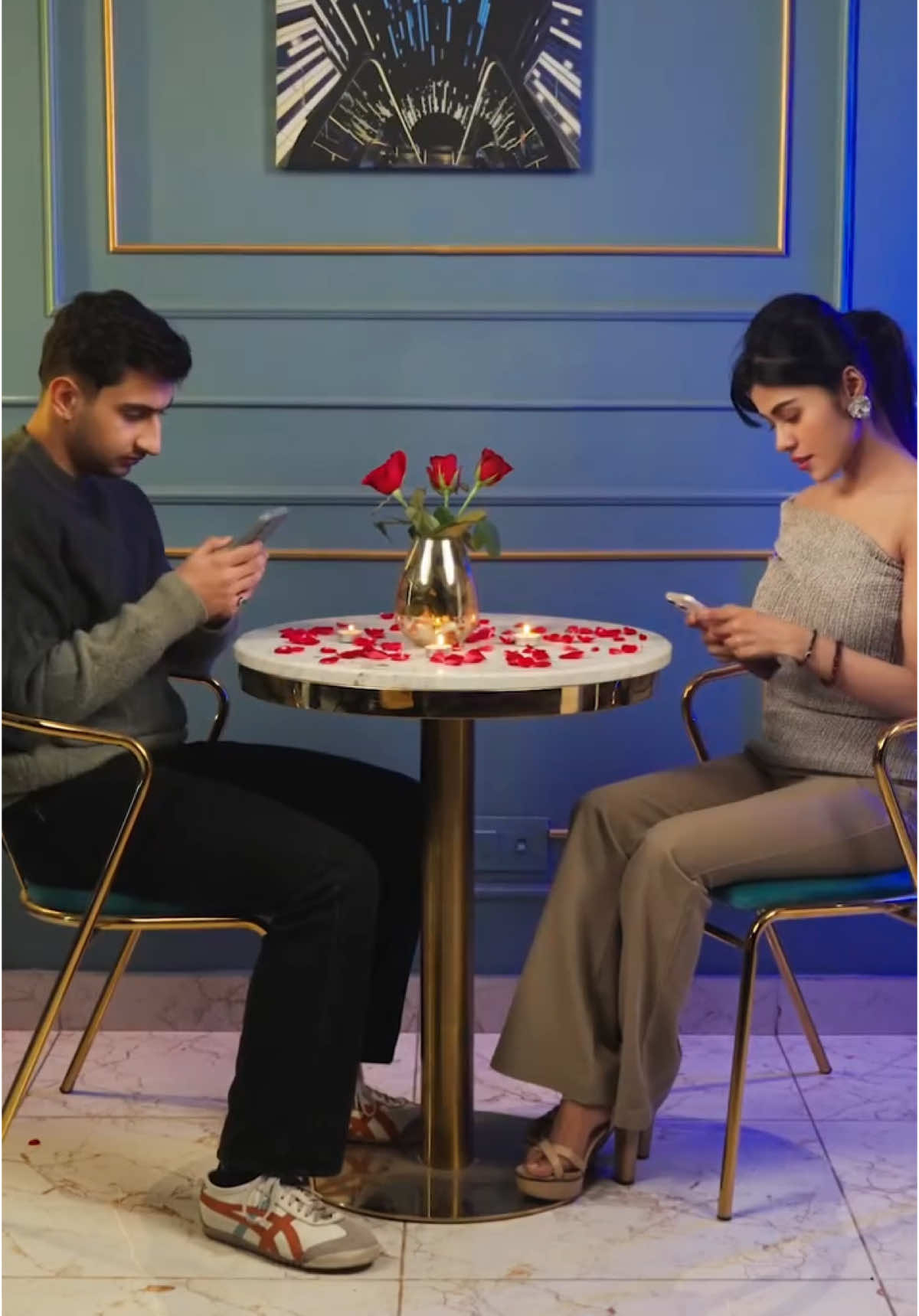 Make your night comfortable with our Midnight cuddle box ✨💐 Insta: @nooky.chocolate.nepal Whatsapp: +977 9701991161 #nookychocolate #nookynepal #nooky #tiktoknepal #fypシ゚ #newtrend #viral #nepal #kathmandu #nookychocolatenepal 