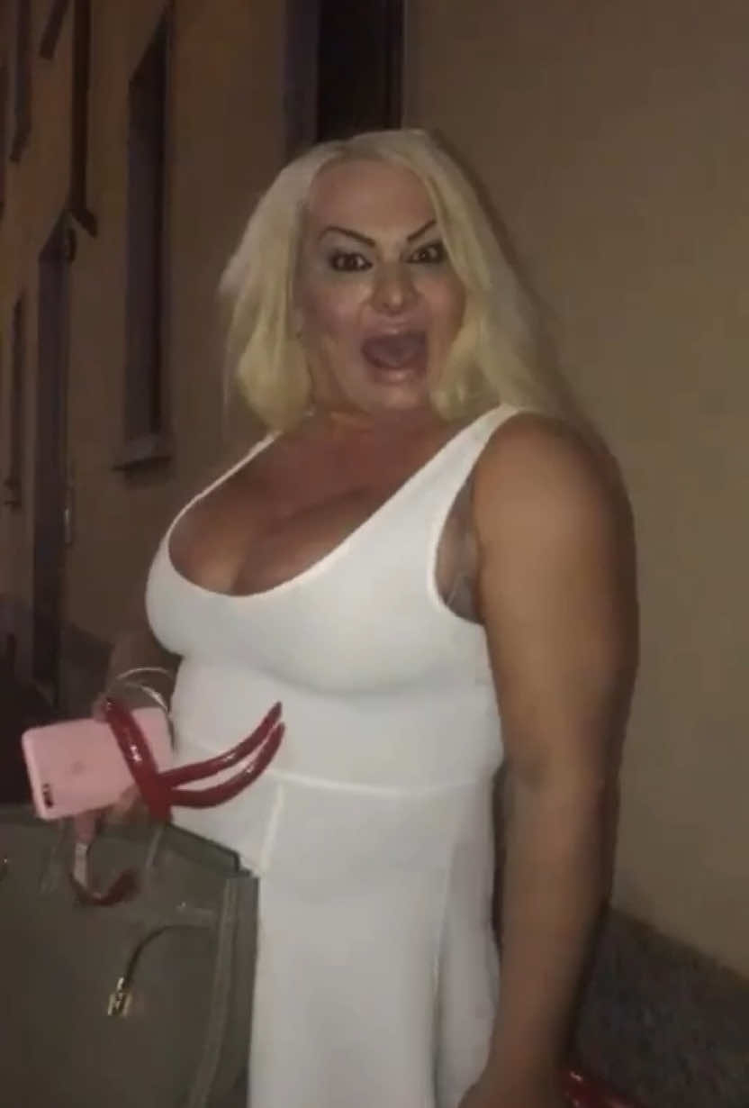 AD AMMAESTRARE LE FOCHE MONACHE💜 #perte #elenoireferruzzi 