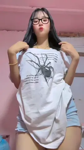 #tiktokuni #fyp #မလှလဲကြည့်ကွာ😞🤟🧡 