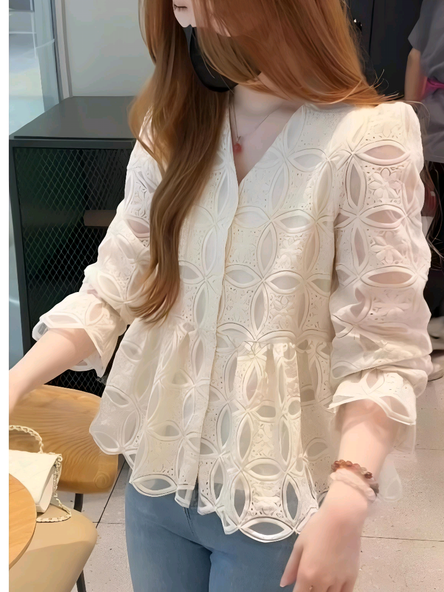 LUXME Atasan elegan baru yang modis ZHSZCS079 #luxme #atasanelegan #kemejawanita #atasanmewah #kemejaimportbangkok #setelanwanita #bajuwanita2025 