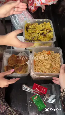 one dish party with my friends... #MINIVLOG #vlogs #fyp #videoviral #trendingvideo #VLOGS #foryoupagе #gcu #unilife #univlogs #cooking #cookwithme