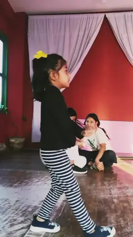 #meghnamagar💃💃💃 #welldance💃💃💃 #dance #classroom #tiktokdancers #different #crescntacademy📝📝📝 #sunagabhaacademy📝📝📝 #springbellpreschool📝📝📝 #bikerslife #foryoupage #selfpractice 