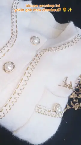 #fyp #bantubelidong #afiliatetiktok #pemulaaffiliate dimna lagi dapat cardigan rajut se cute dan semurah ini 🌻