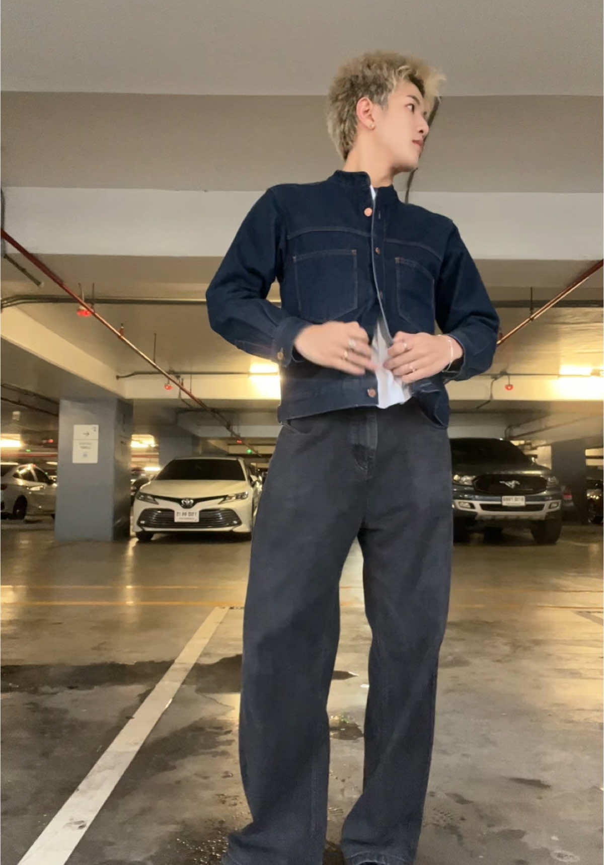 Felt like posting #asian #fitcheck #denim 