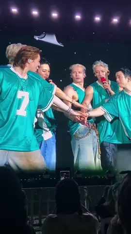เล่นกับใจเราเกิน💚🫶🏻 #got7 #got7_nestfest #got7_nesfestinbkk #got7_nestfest_day2 #got7forever #nestfest @GOT7 OFFICIAL 